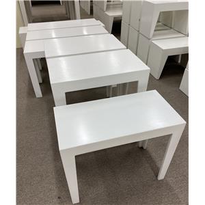 Lot 55

Assorted Sizes of Display Tables